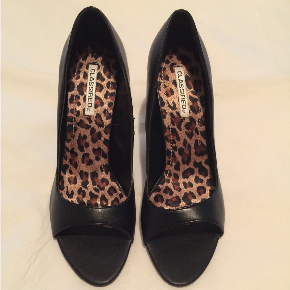 CLASSIFIED Open Toe Shoes